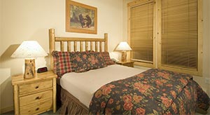 Gold 1BR Condo